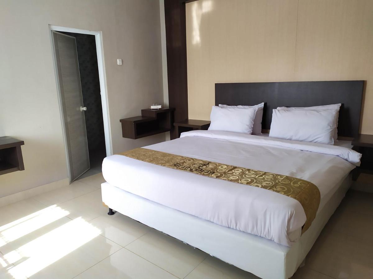 Grand Dian Hotel Guci Tegal  Eksteriør billede